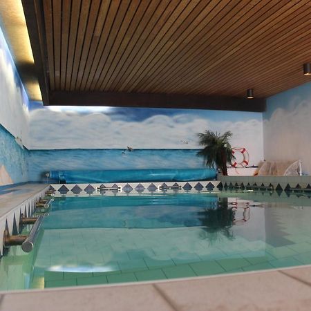 HageFerienhaus Abbi Mit Schwimmbad Und Fitness Fur 8 Personen, Strand, Norddeichアパートメント エクステリア 写真