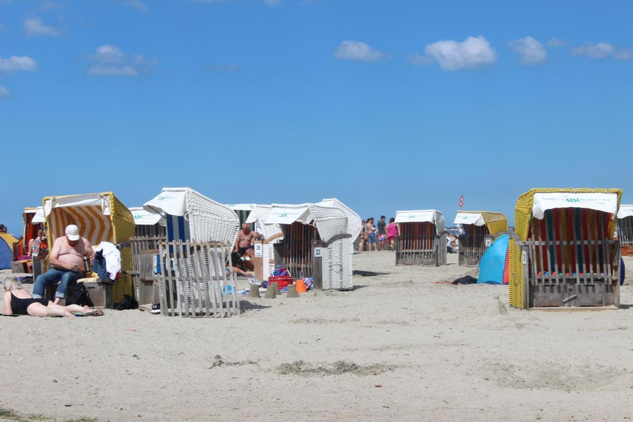HageFerienhaus Abbi Mit Schwimmbad Und Fitness Fur 8 Personen, Strand, Norddeichアパートメント エクステリア 写真
